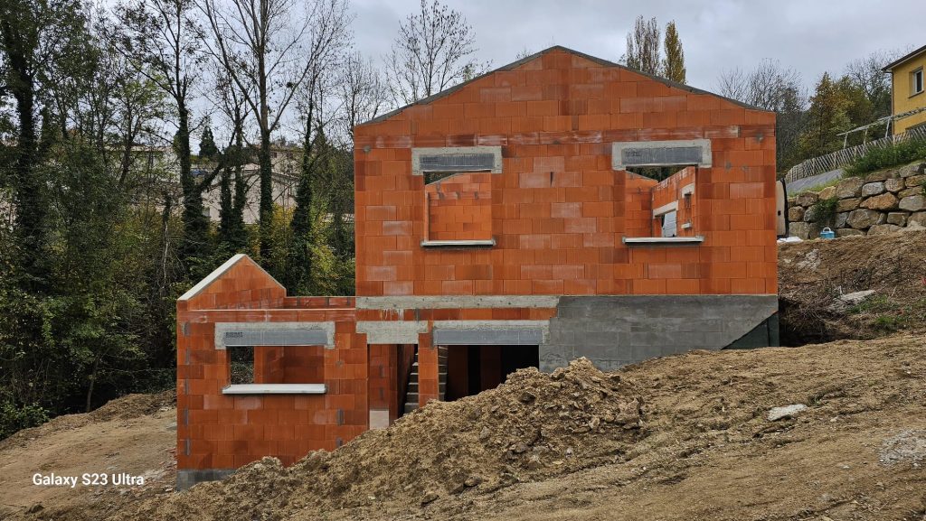 facade_briques_ouvertures